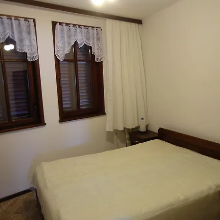 Anita Apartment